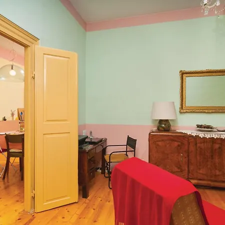 Holiday home Beautiful In With Kitchen *